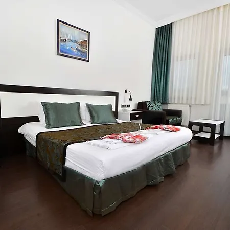 Docs Thermal Clinic Hotel